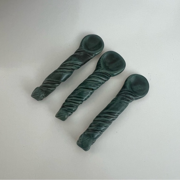 Handmade Pottery Farmhouse Condiments Tray With Mini Spoons - Picture 5 of 12